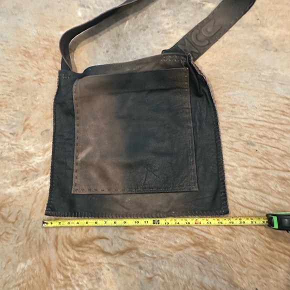 Brown Leather unisex cross body bag by Muxo - Picture 5 of 12